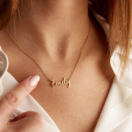 HomeChef ChefDelHogar Ajiangwu Mothers Day Necklace Gifts for Mom,18K Gold Plated Name Necklace — Kitchen & Home