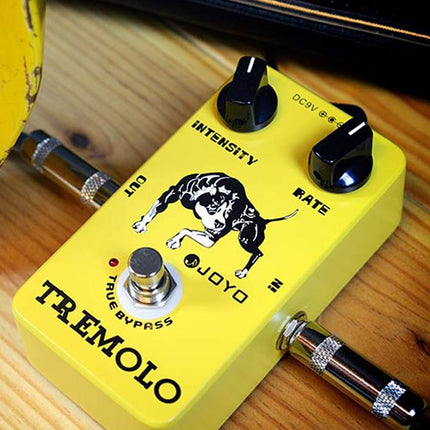 JF-09 Tremolo Guitar Effects Pedal with True Bypass
