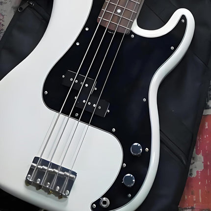 13-Hole Precision-Style P Bass Pickguard, Black 3-Ply