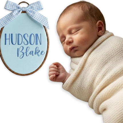 Baby Name Sign with Bows for Welcome Announcements