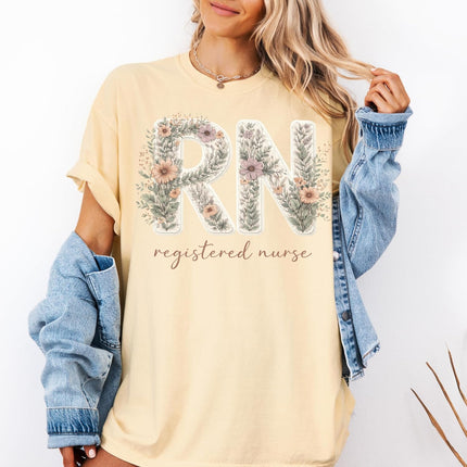 SourceToHome FuenteACasa Floral RN Registered Nurse Comfort Colors T-Shirt Cute Botanical Nurse — Home & Lifestyle