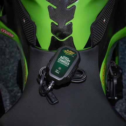 12V 750mA Automatic Powersports Battery Charger and Maintainer