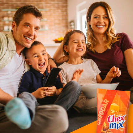 SourceToHome FuenteACasa Chex Mix Cheddar, 3.75 Oz (Pack of 8) — Home & Lifestyle