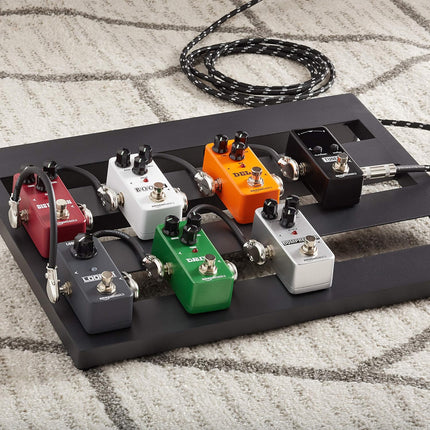 Compressor Guitar Pedal, Fully Analog Circuit with True Bypass, Silver