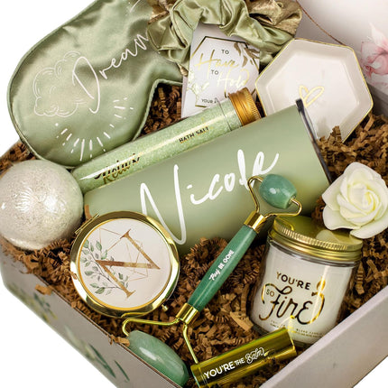 HomeChef ChefDelHogar Sincerely, Me Personalized Bridesmaid Proposal Gift with Sage Luxe Bath Spa Set — Kitchen & Home