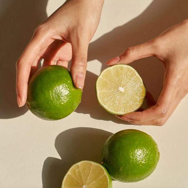 Goodal Green Tangerine Vita C Dark Spot Cream texture and ingredients detail view